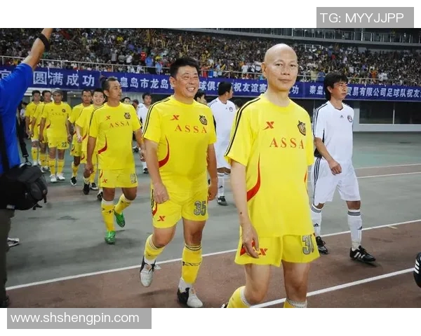 足球明星变装高清素材大集合让你领略不同风格的魅力与风采