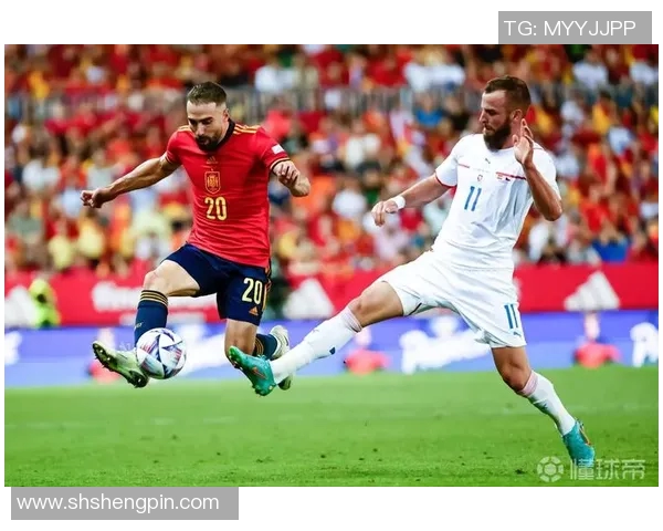 2016年西班牙对阵捷克的精彩盘囗分析与比赛回顾