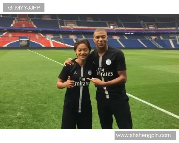 亚洲女友与足球明星的浪漫故事排行榜揭晓谁是最受欢迎的伴侣